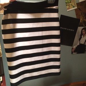Black and White Stripe Pencil Skirt